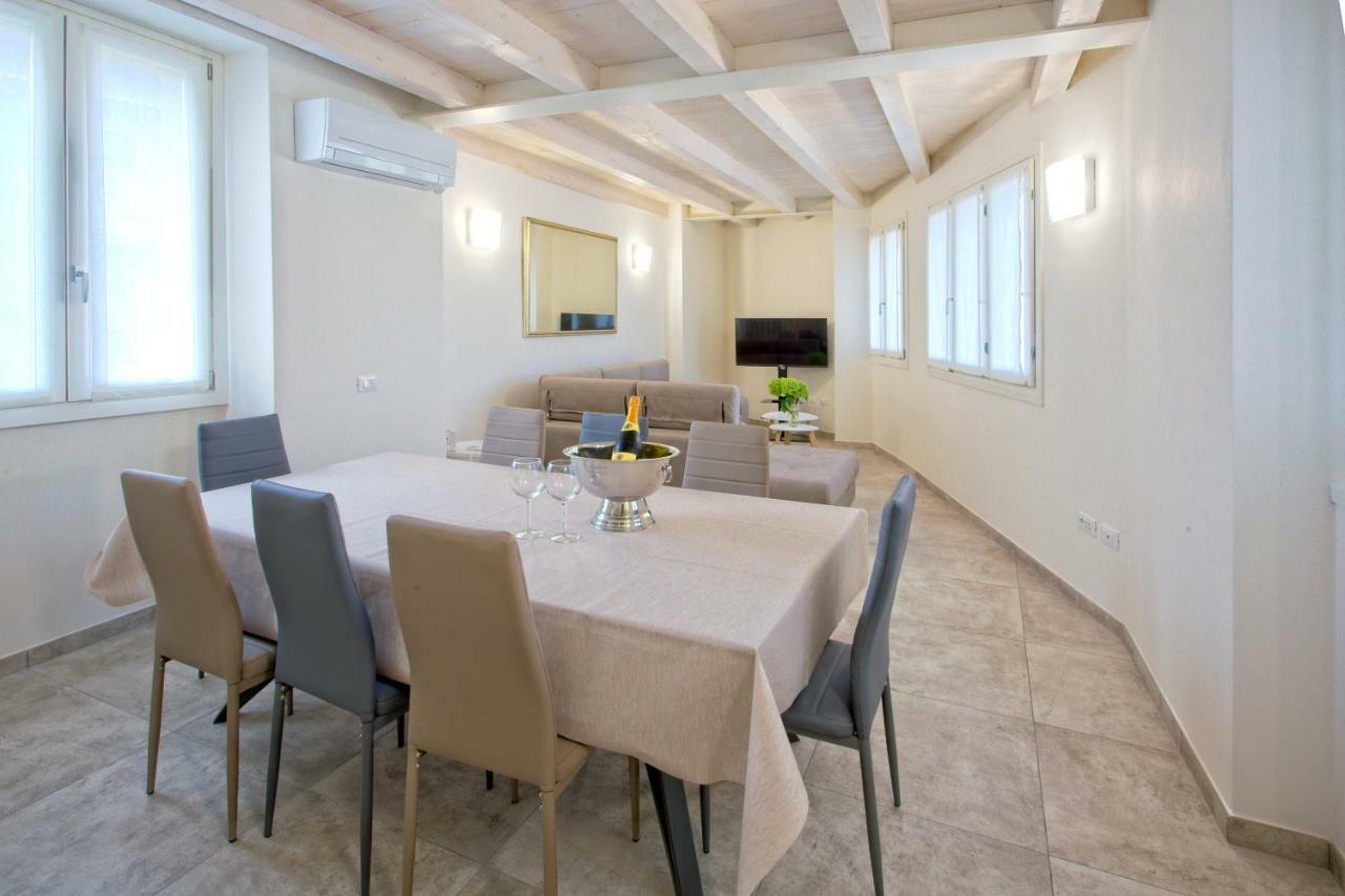 Casa Vacanze Marconi 22 Marone Ngoại thất bức ảnh